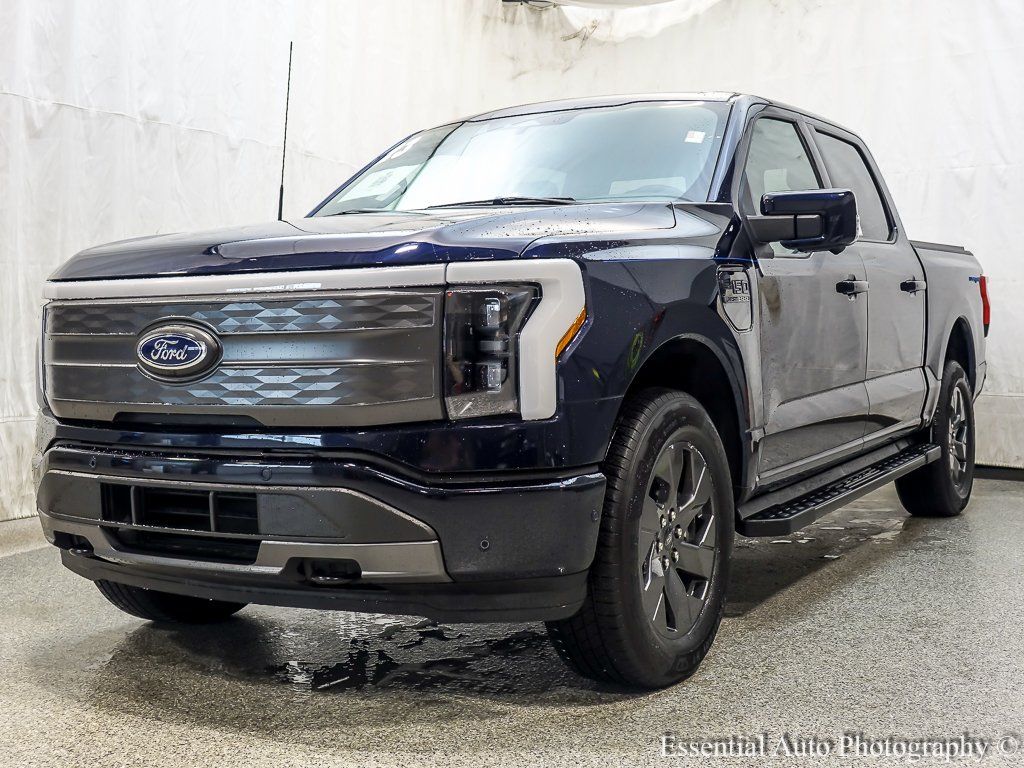 Used 2023 Ford F-150 Lightning Lariat with VIN 1FTVW1ELXPWG39930 for sale in Downers Grove, IL