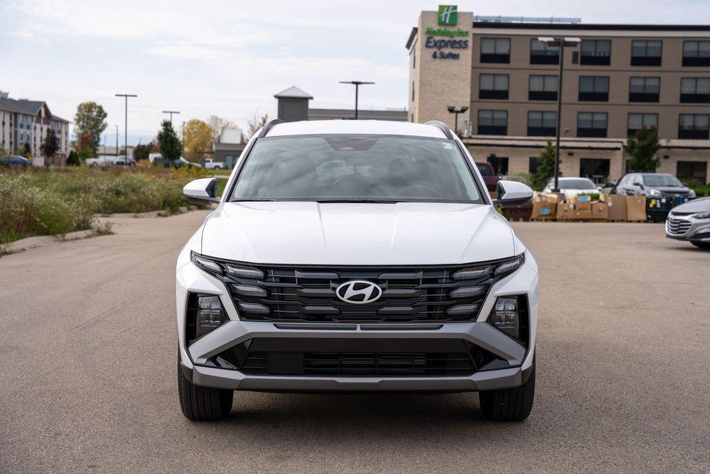 2026 Hyundai Tucson SEL photo 2