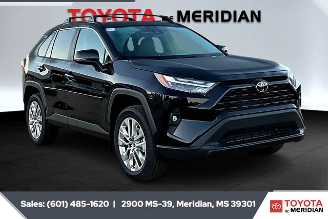 2025 Toyota RAV4 XLE Premium's photo