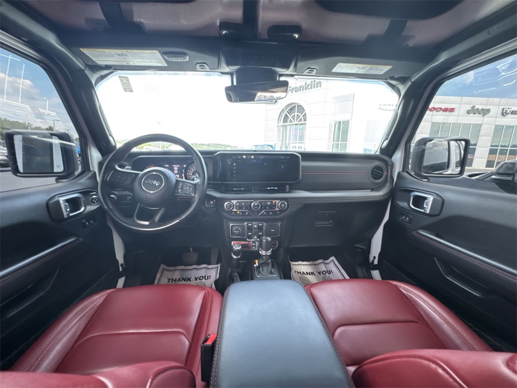 2024 Jeep Wrangler Rubicon 392 photo 9