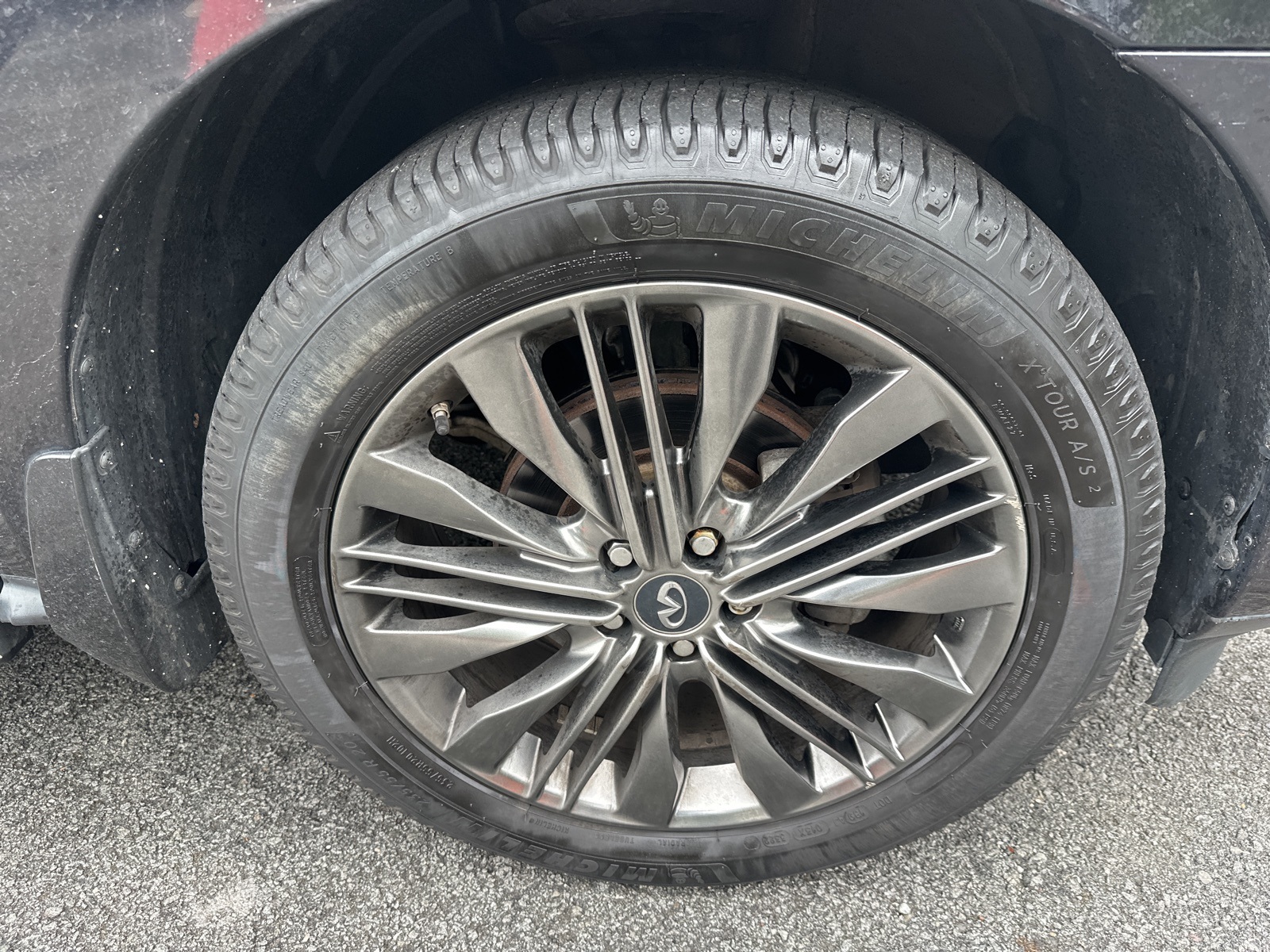2019 Infiniti QX60 Luxe photo 22