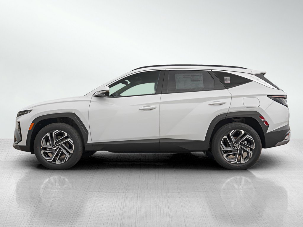 2025 Hyundai Tucson Hybrid Limited photo 3