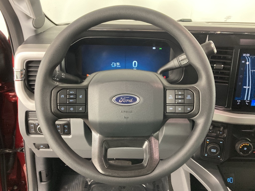2025 Ford F-350 photo 7