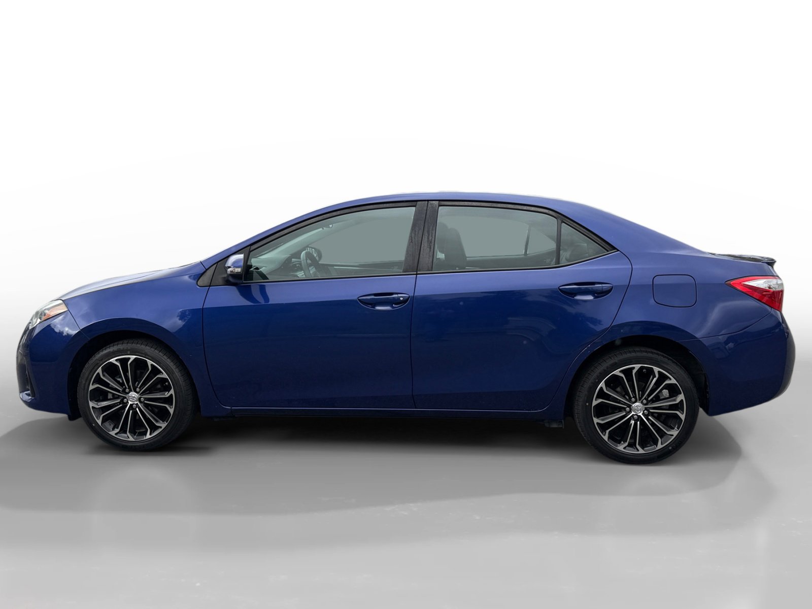 Used 2016 Toyota Corolla S Plus with VIN 5YFBURHE3GP498471 for sale in Vallejo, CA