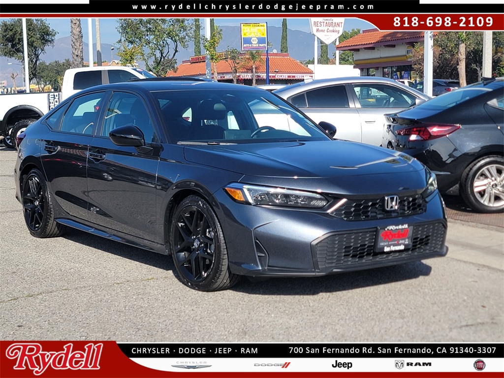 2025 Honda Civic Sport's photo