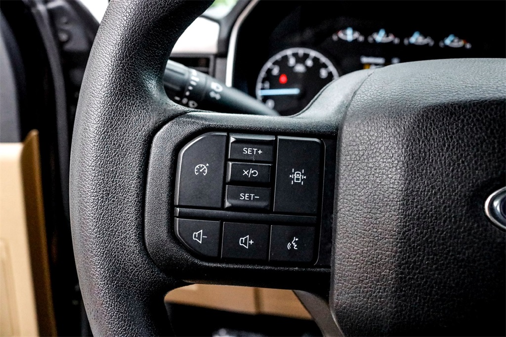 2023 Ford F-150 XLT photo 18