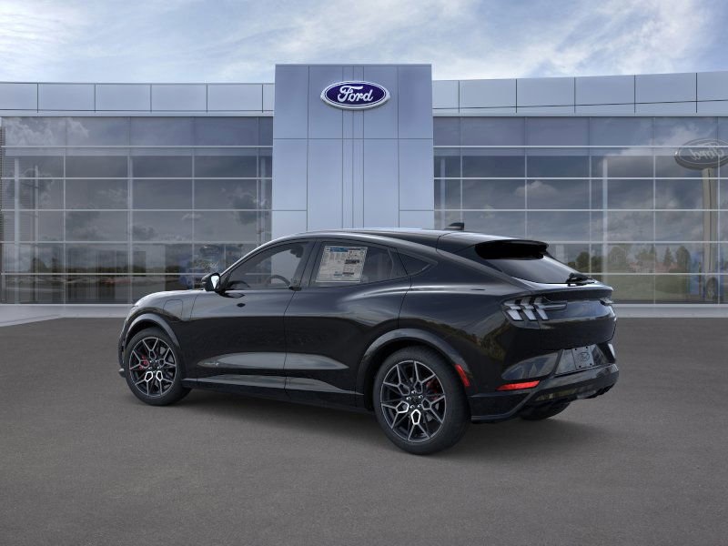 2025 Ford Mustang Mach-E GT photo 4