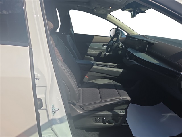 2025 Nissan Murano Platinum photo 15