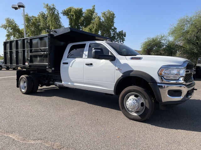 2024 Ram 5500 Tradesman photo 2