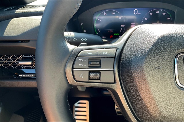 2025 Honda Accord Hybrid Sport-L photo 16