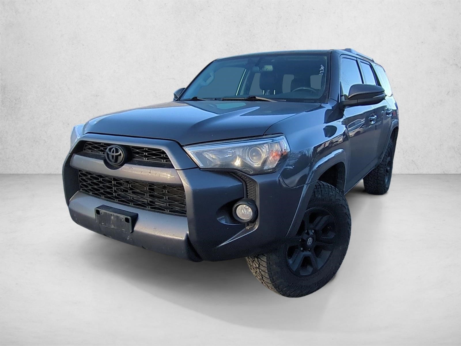 2018 Toyota 4Runner SR5 Premium's photo
