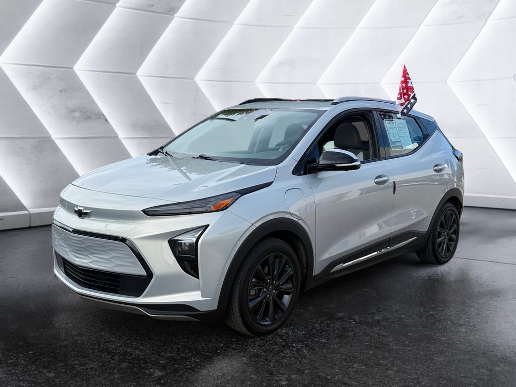 2022 Chevrolet Bolt EUV Premier photo 3