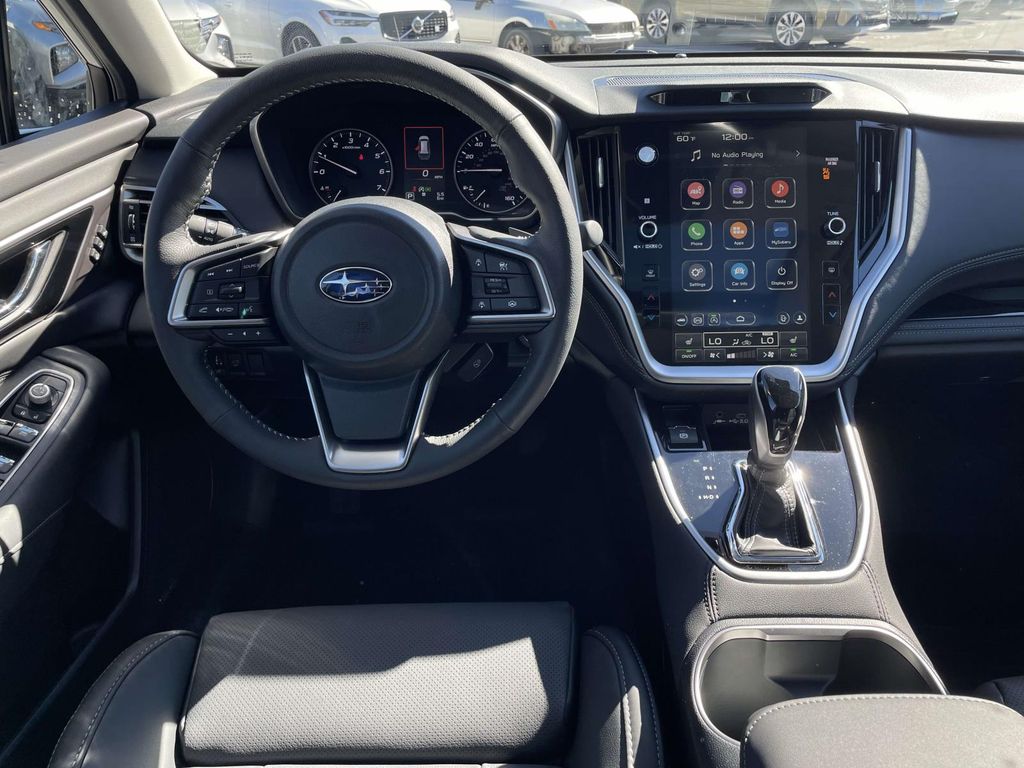 2025 Subaru Outback Limited photo 4