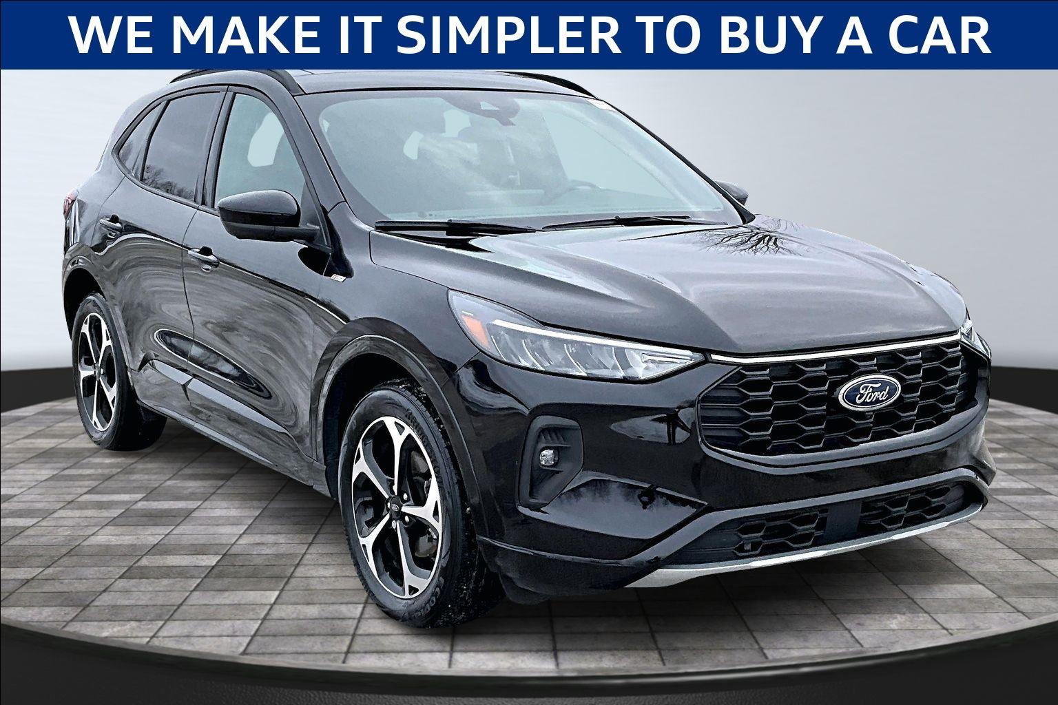 2023 Ford Escape ST-Line Select's photo