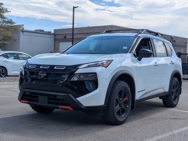 2025 Nissan Rogue Rock Creek