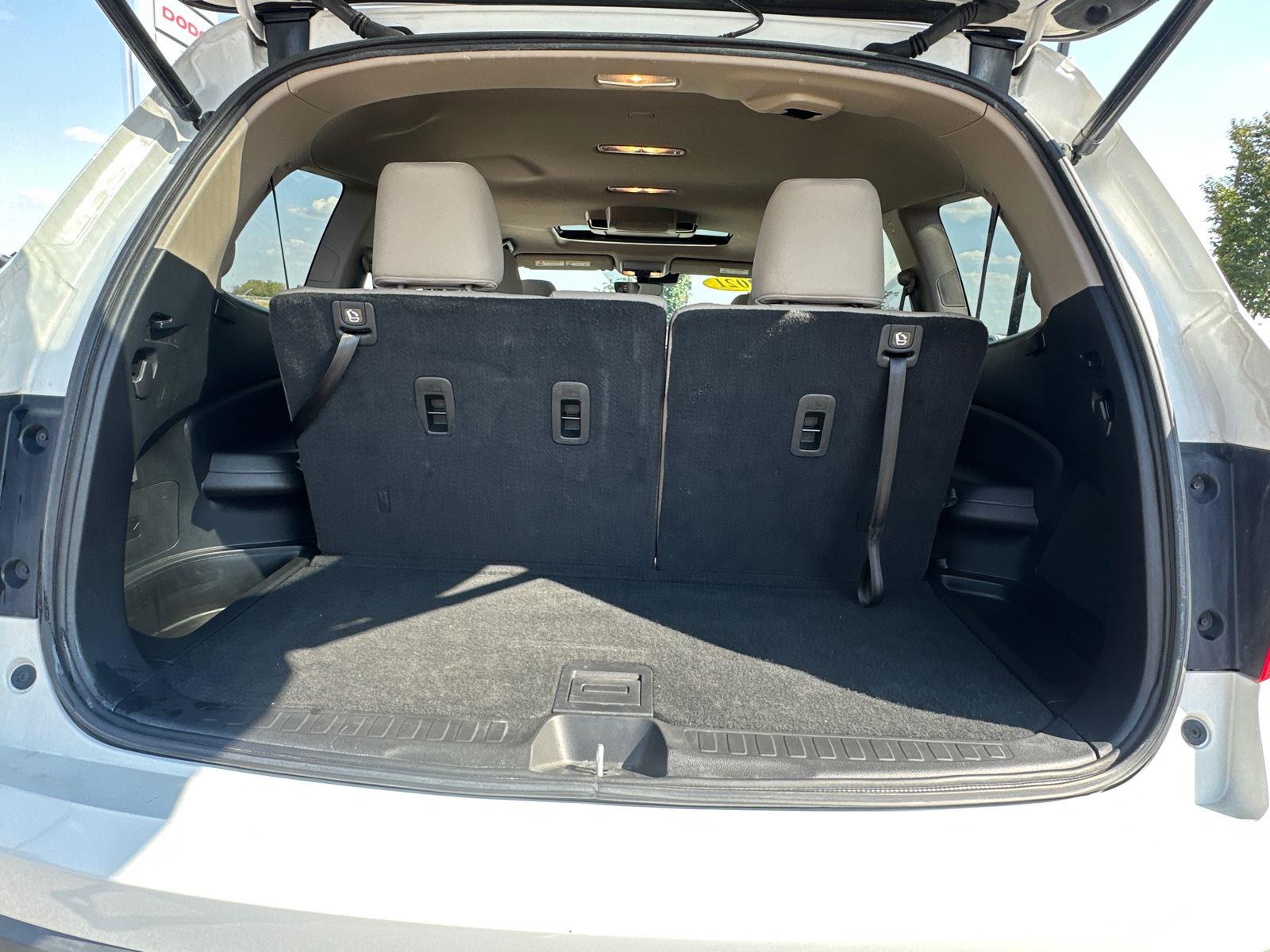 2021 Honda Pilot Touring photo 32