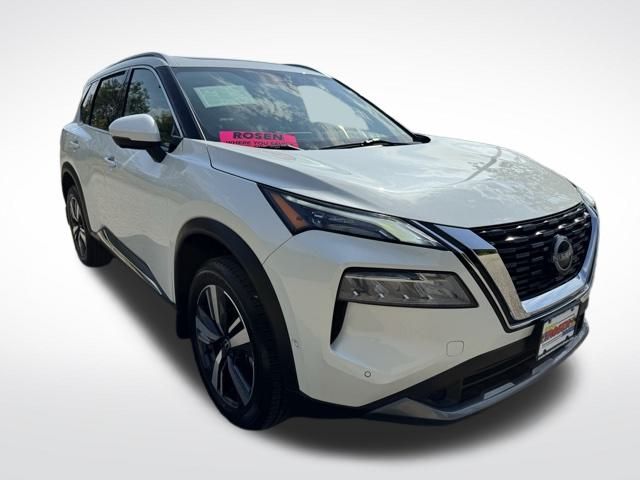 2023 Nissan Rogue SL photo 6