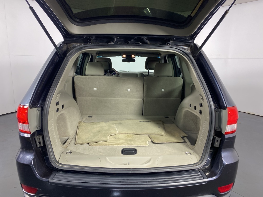 2012 Jeep Grand Cherokee Laredo photo 23