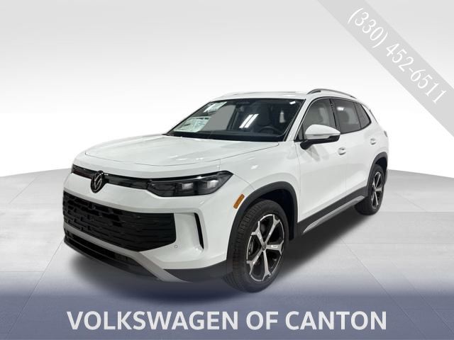 2025 Volkswagen Tiguan SE's photo