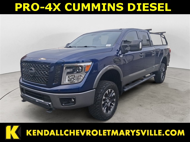 2017 Nissan Titan XD Pro-4X's photo