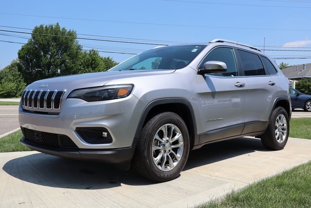 2021 Jeep Cherokee Latitude Lux photo 4