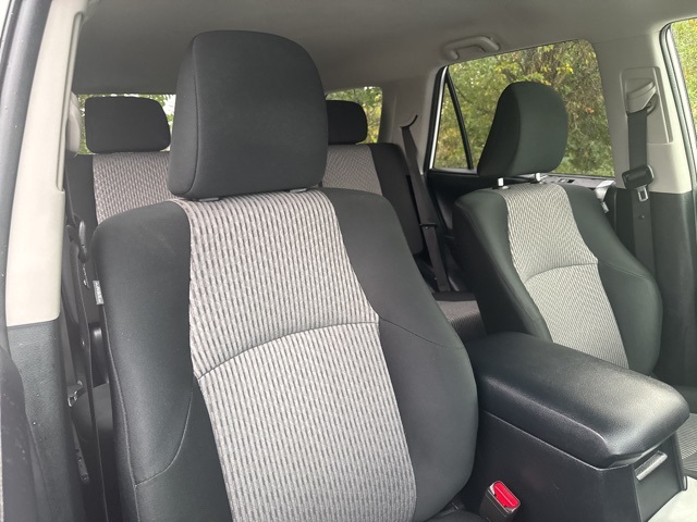2017 Toyota 4Runner SR5 photo 14