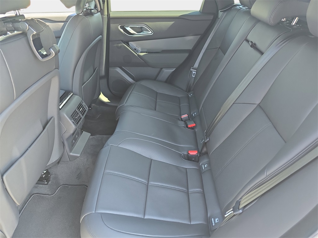 2026 Land Rover Range Rover Velar P250 S photo 10