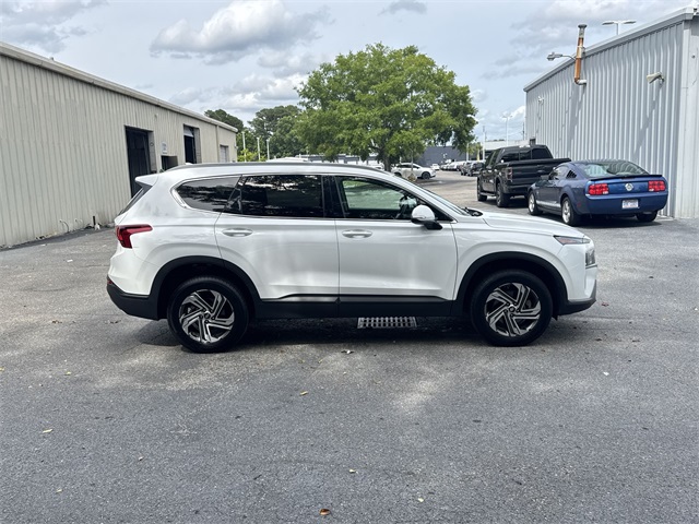 2023 Hyundai Santa Fe SEL photo 2