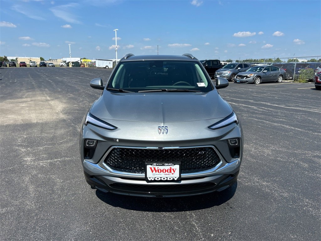 2026 Buick Encore GX Sport Touring photo 2