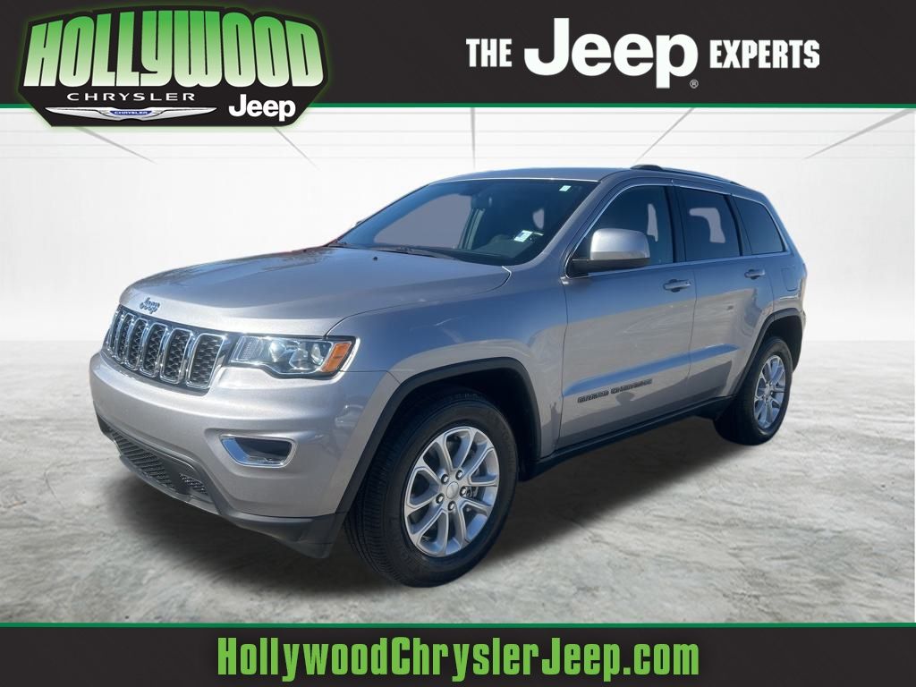 2021 Jeep Grand Cherokee Laredo E's photo