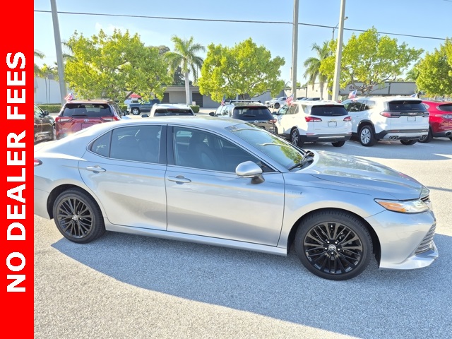 2020 Toyota Camry XLE