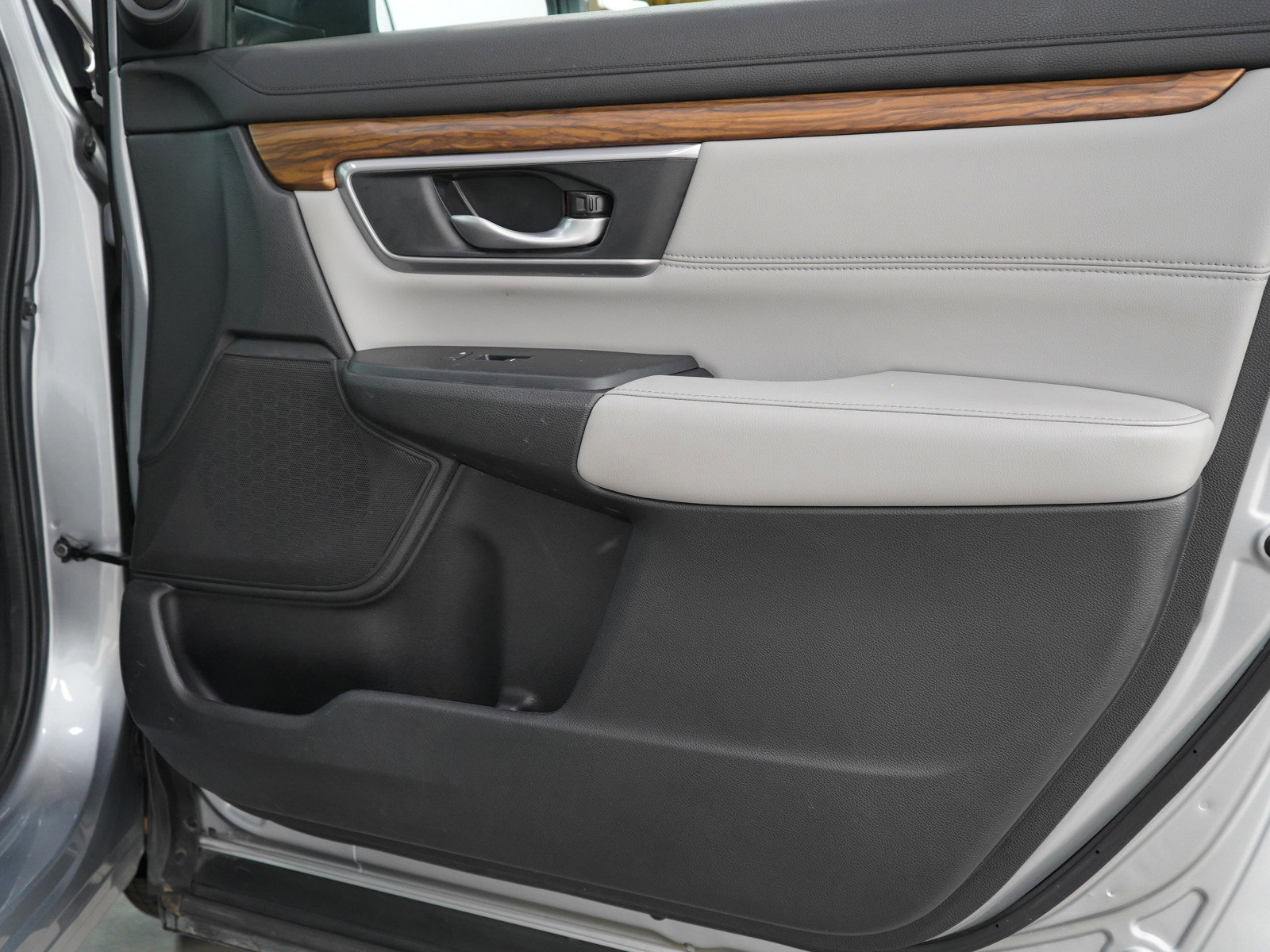 2019 Honda CR-V EX-L photo 8