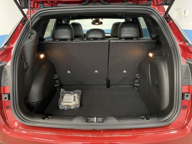 2025 Jeep Compass Latitude Altitude Special Edition photo 13