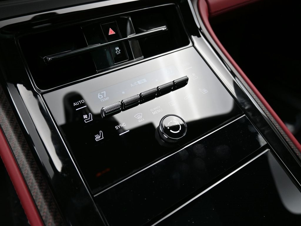 2026 Porsche Panamera GTS photo 20