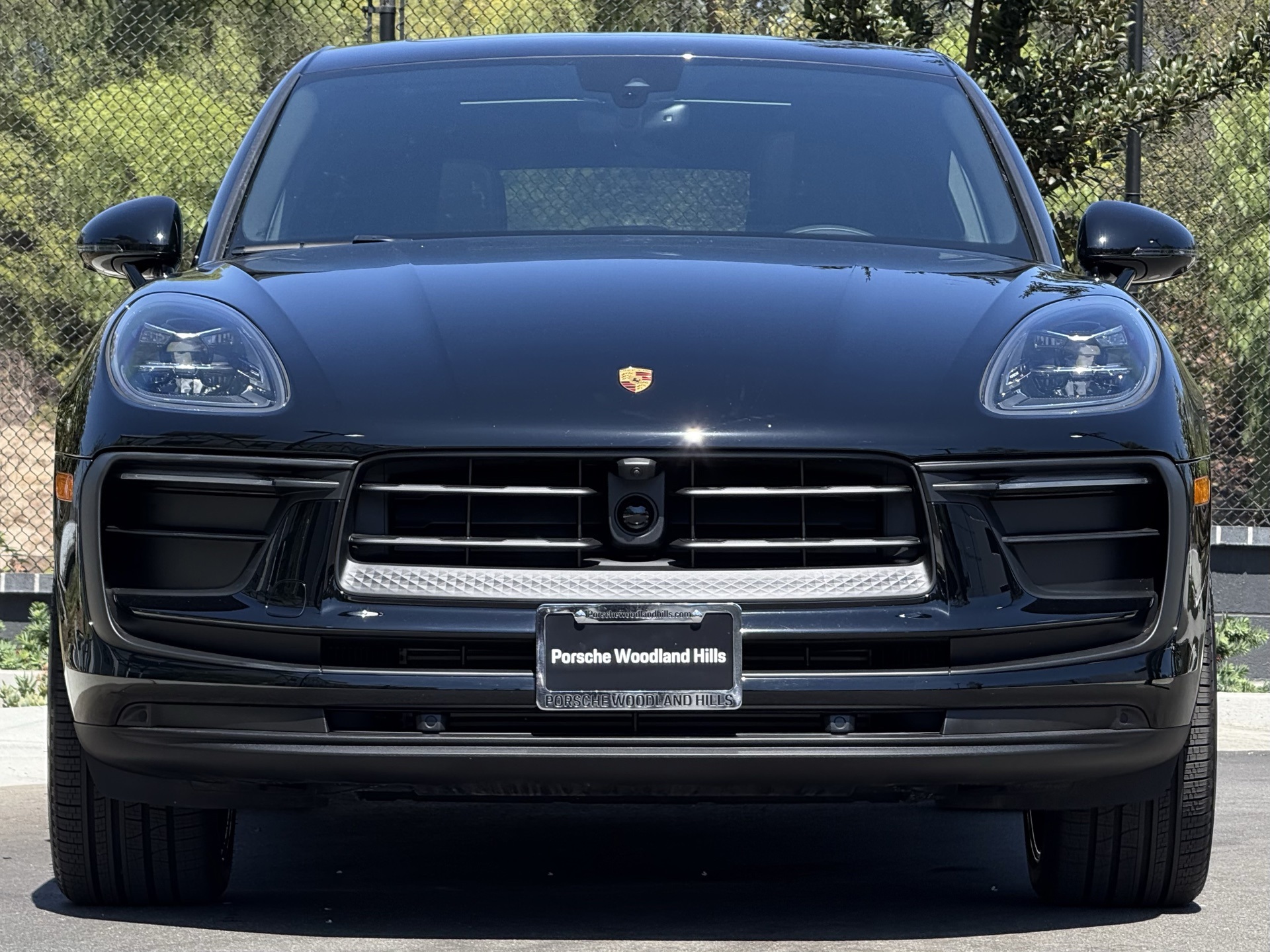 2025 Porsche Macan T photo 7