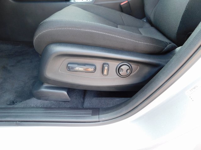 2025 Honda CR-V EX photo 12