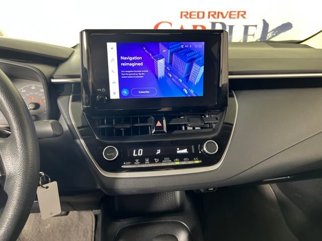 2023 Toyota Corolla LE photo 5