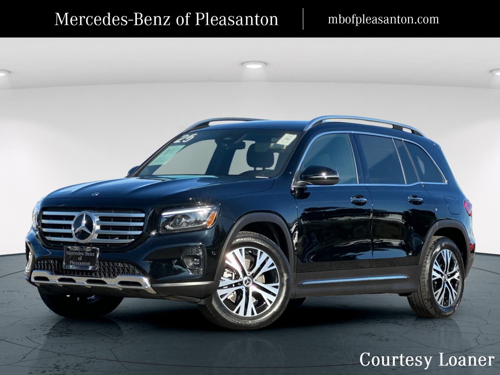 2025 Mercedes-Benz GLB Base's photo