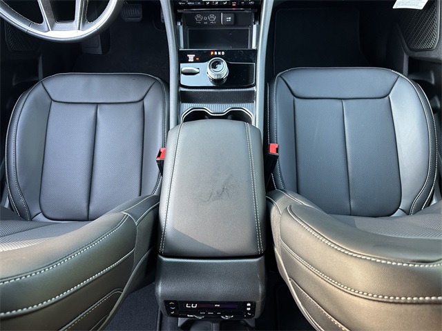2025 Jeep Grand Cherokee Limited photo 19