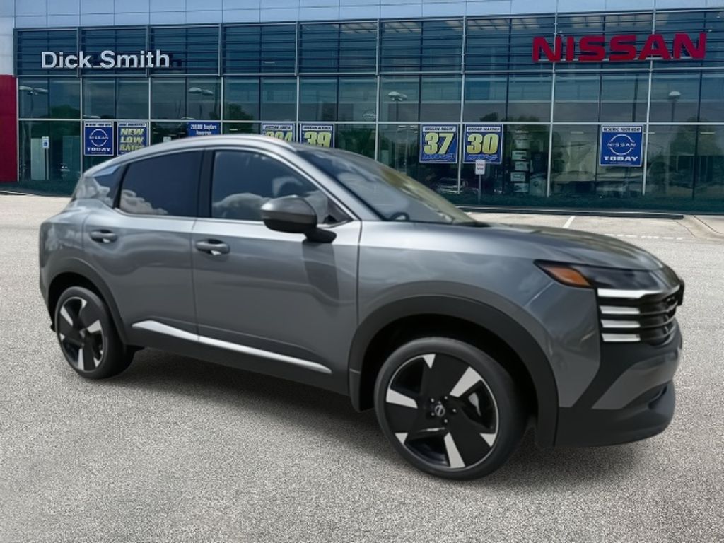 2025 Nissan Kicks SR AWD's photo
