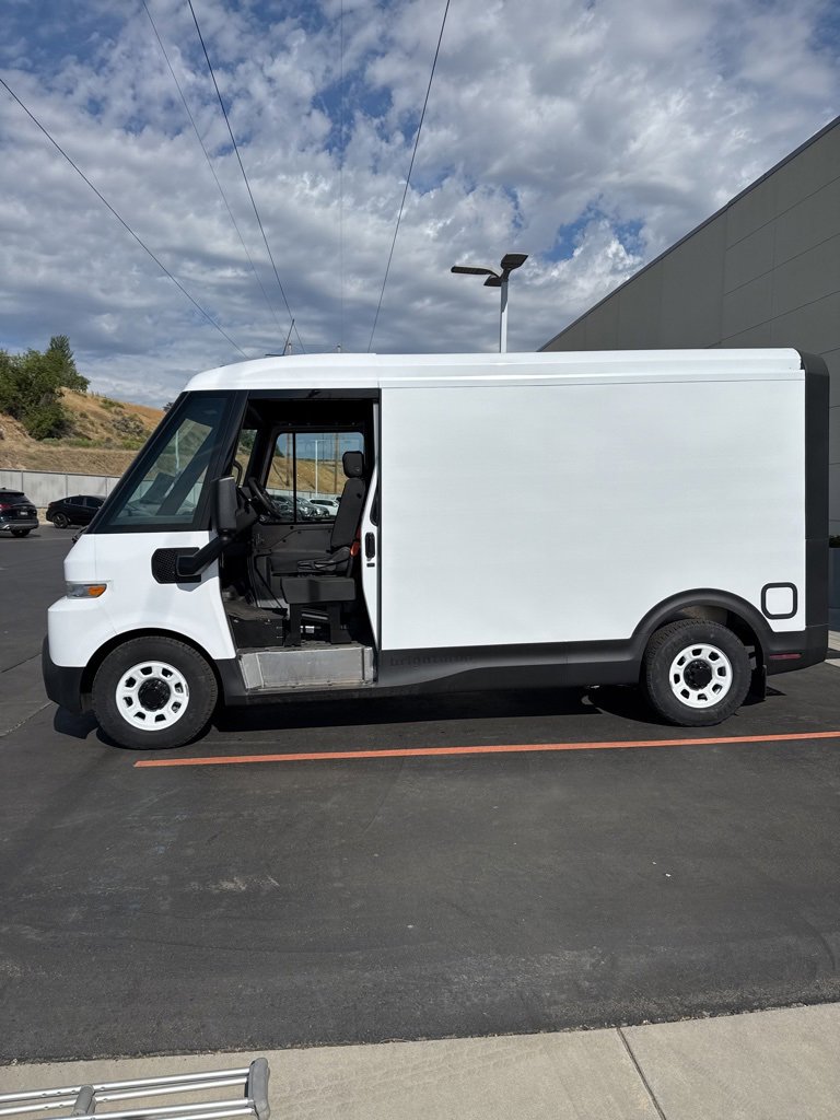 2025 Chevrolet BrightDrop 400 photo 4
