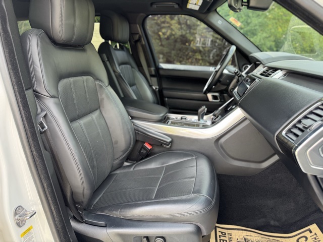 2019 Land Rover Range Rover Sport HSE photo 21