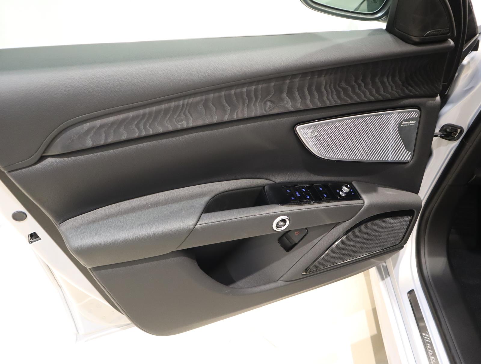 New 2024 Bianco Astro Metallic Maserati GT AWD image 24