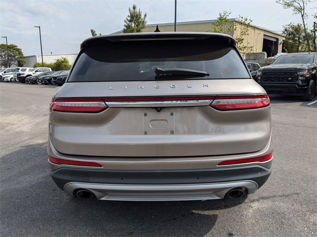 2020 Lincoln Corsair Standard photo 4