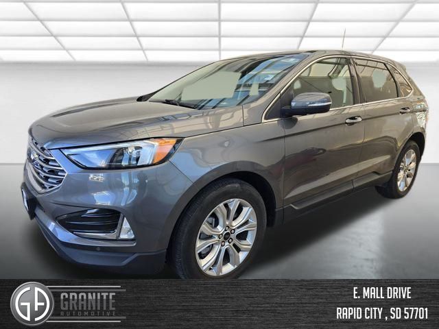 2024 Ford Edge Titanium's photo