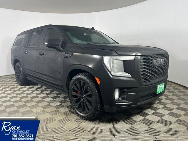 2021 GMC Yukon XL Denali's photo