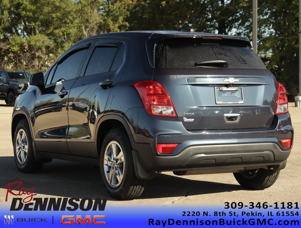 2019 Chevrolet Trax LS photo 3