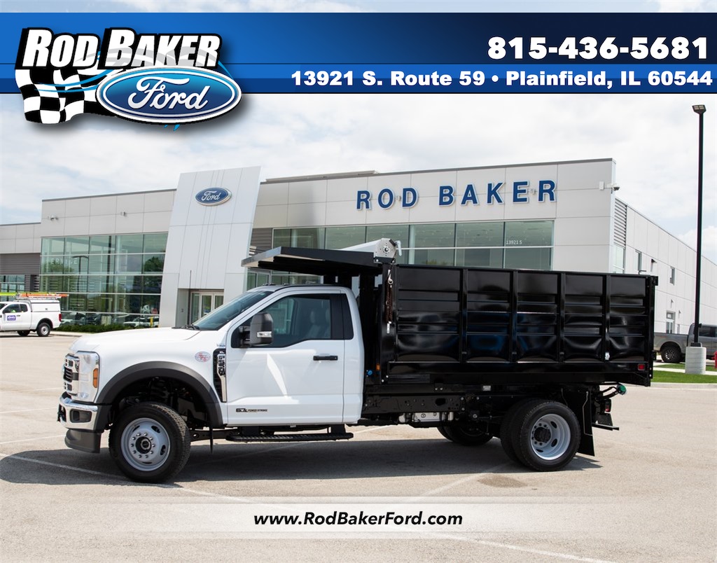 2025 Ford F-550 Super Duty Chassis Cab XL's photo