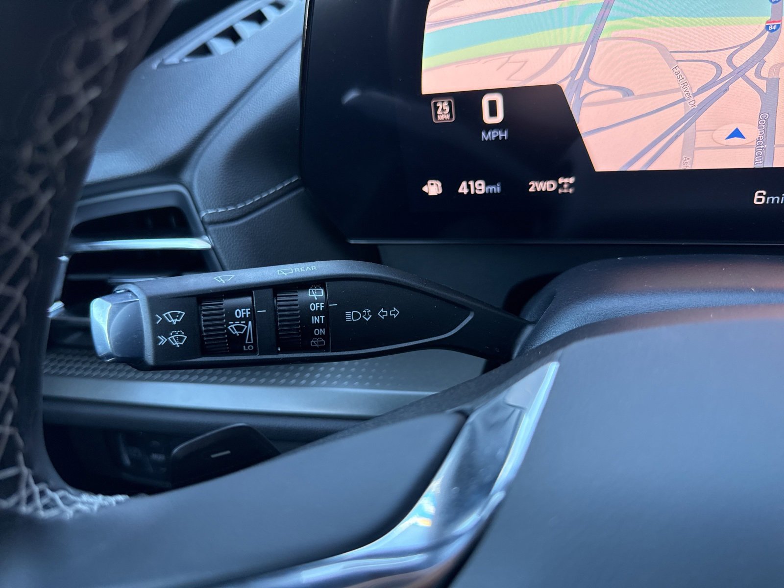 2025 Chevrolet Traverse photo 33