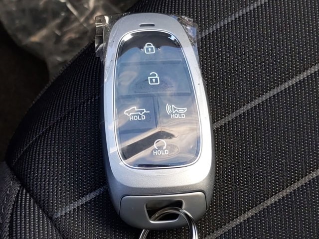 2023 Hyundai Santa Cruz SEL Premium photo 22